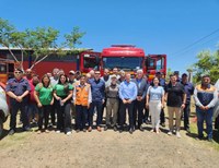 PRESIDENTE EM EXERCÍCIO DA CÂMARA PRESTIGIA SOLENIDADE NA CORPORAÇÃO MISTA DE BOMBEIROS DE BARRA DO QUARAÍ